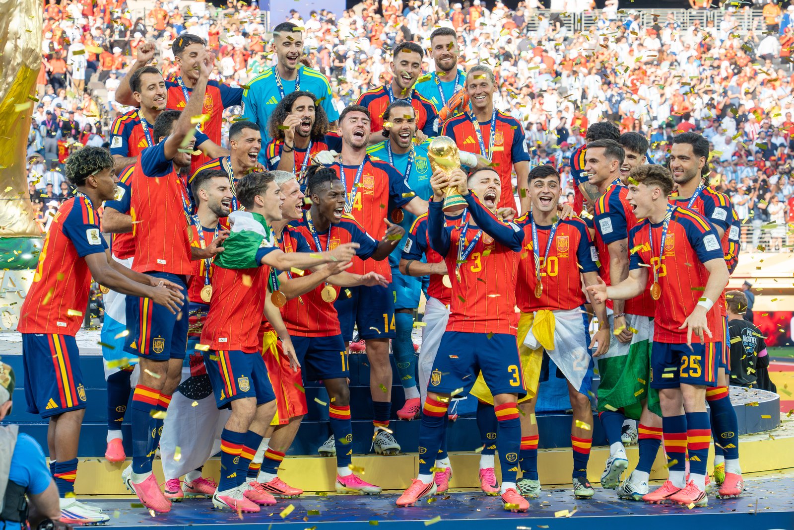 Spain celebrate winning the 2026 FIFA World Cup Final against Argentina.